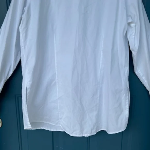 CHICOS WHITE BUTTON COASTAL GRANNY LONG SHIRT SIZE 1 - Picture 5 of 16